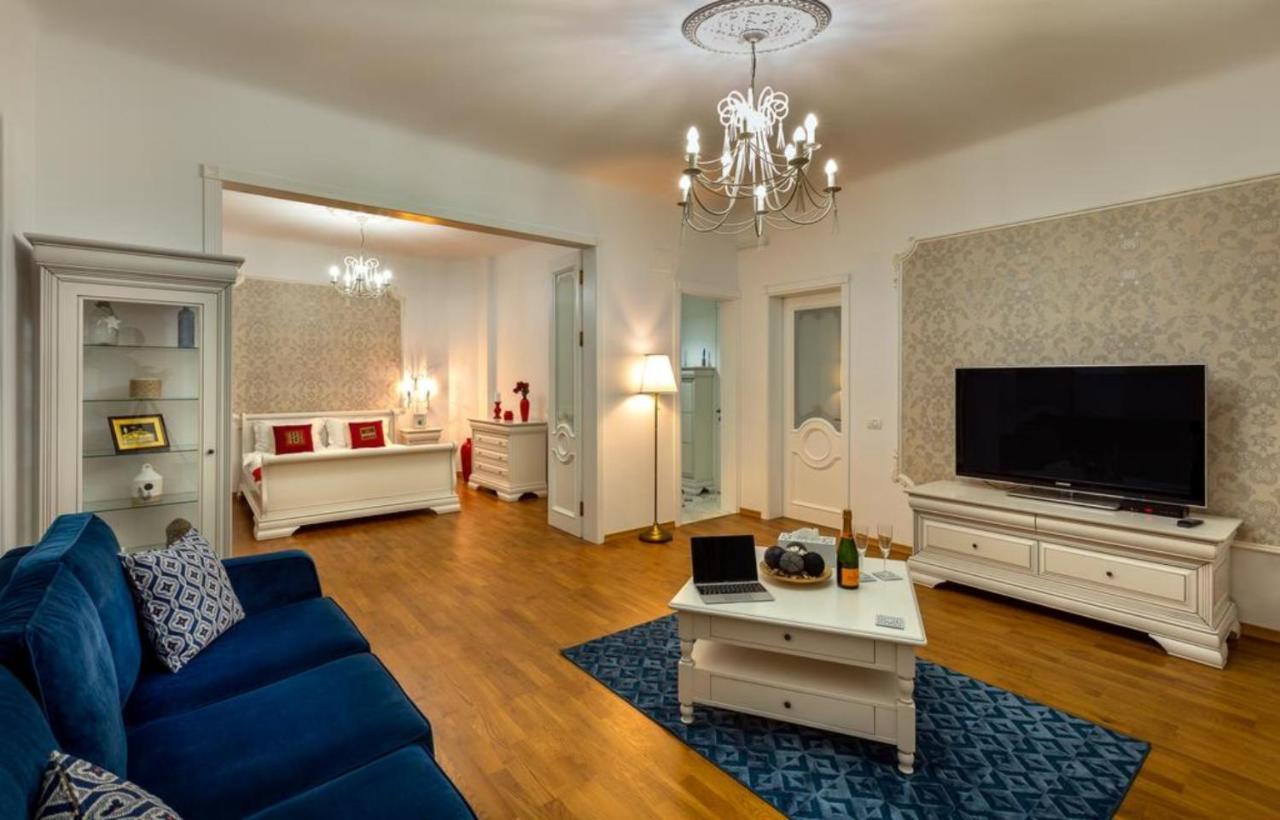 Sweet Luxury Three Rooms Apartment City Center Universitate Boekarest Buitenkant foto