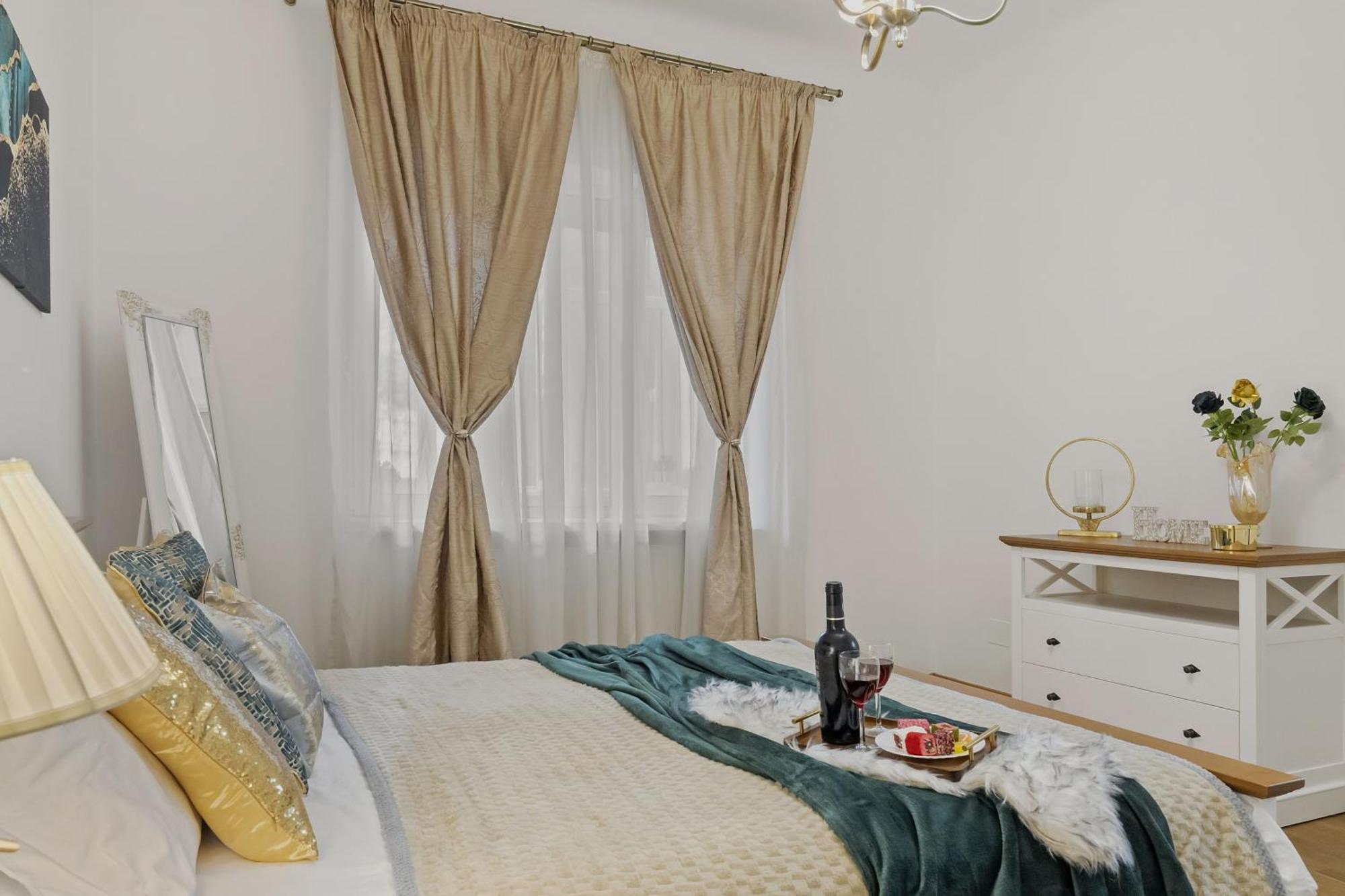 Sweet Luxury Three Rooms Apartment City Center Universitate Boekarest Buitenkant foto