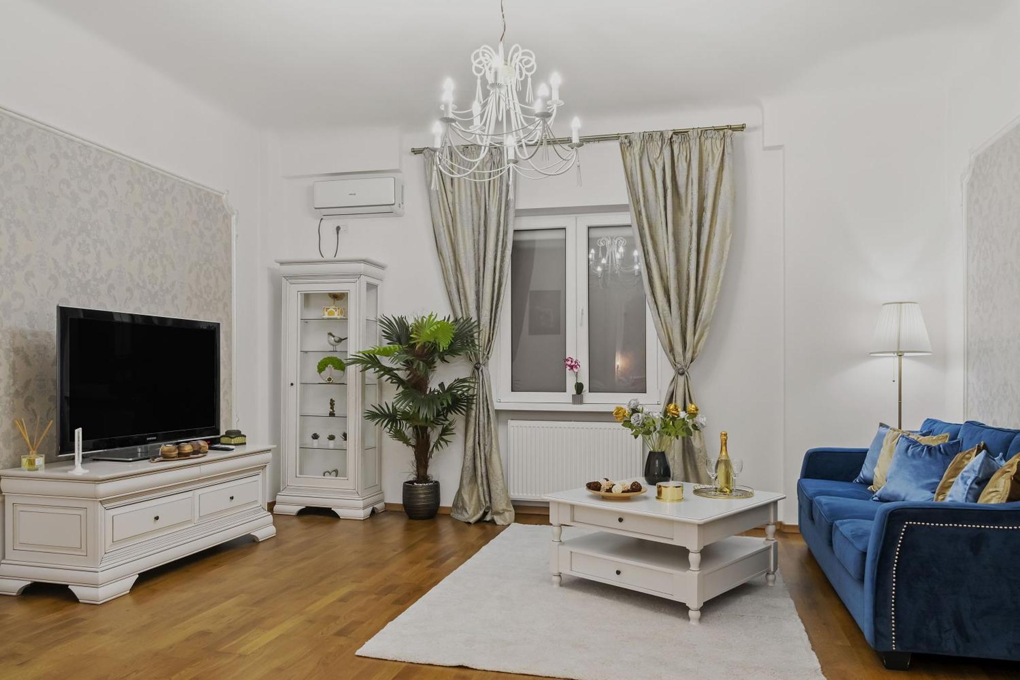 Sweet Luxury Three Rooms Apartment City Center Universitate Boekarest Buitenkant foto