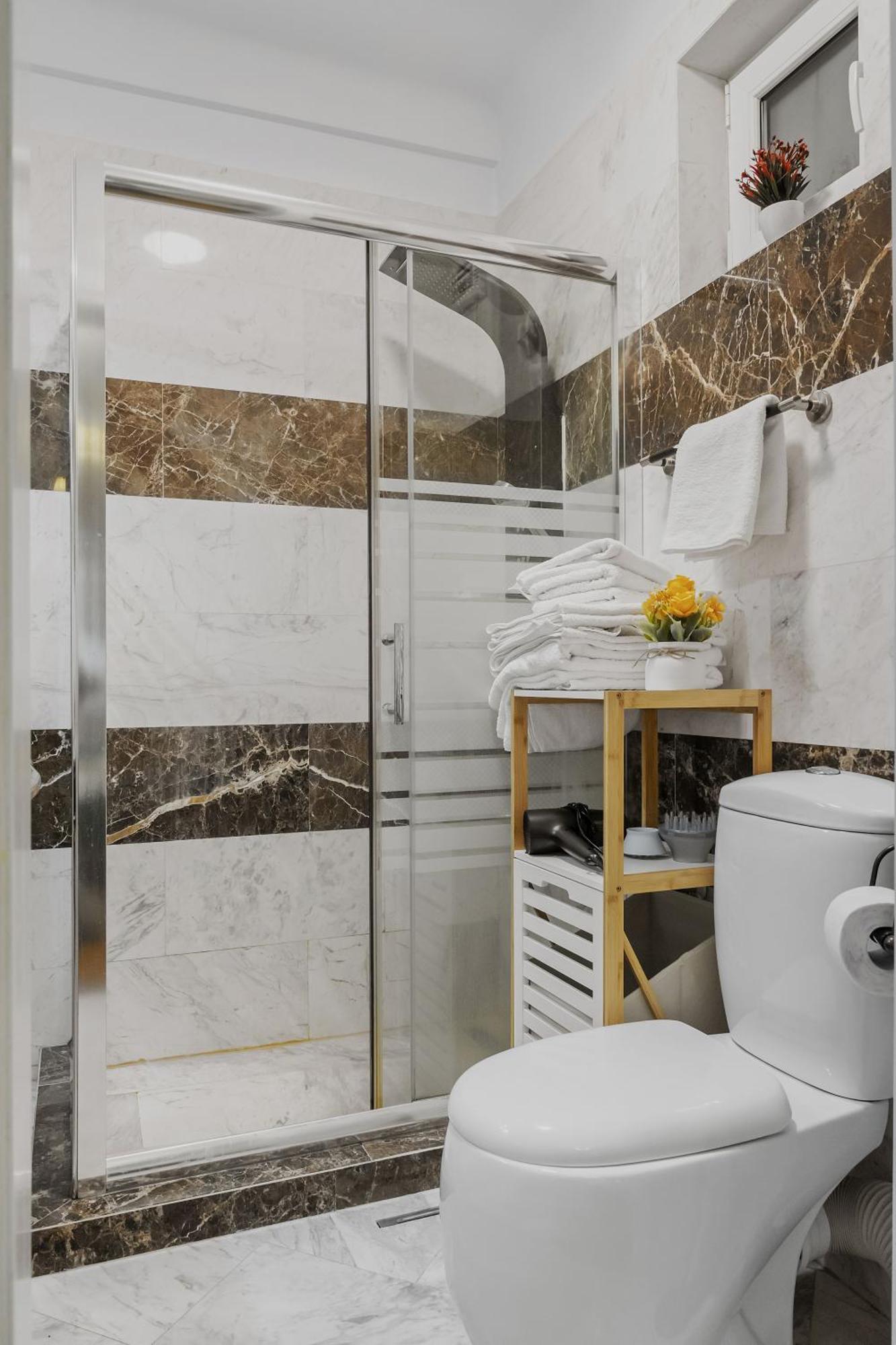 Sweet Luxury Three Rooms Apartment City Center Universitate Boekarest Buitenkant foto