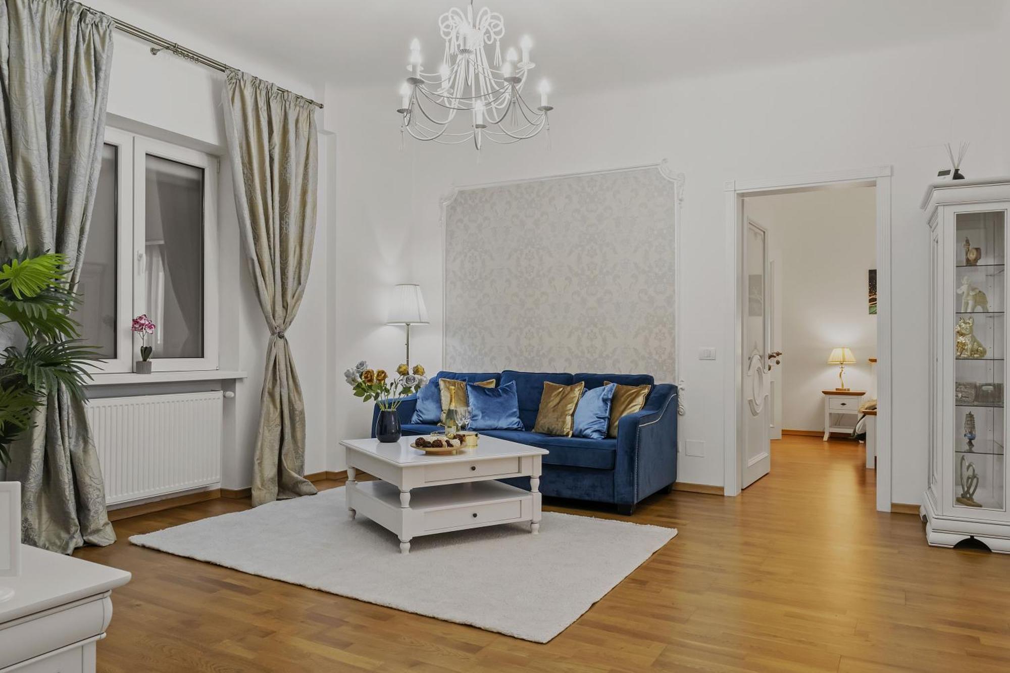 Sweet Luxury Three Rooms Apartment City Center Universitate Boekarest Buitenkant foto